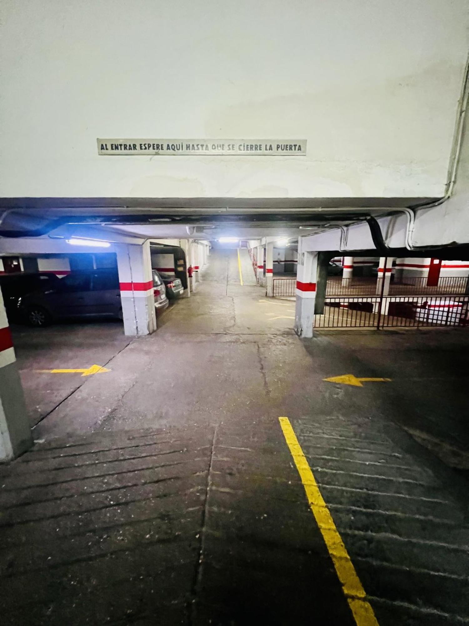 A Orillas Del Pilar Con Parking Saragozza Esterno foto
