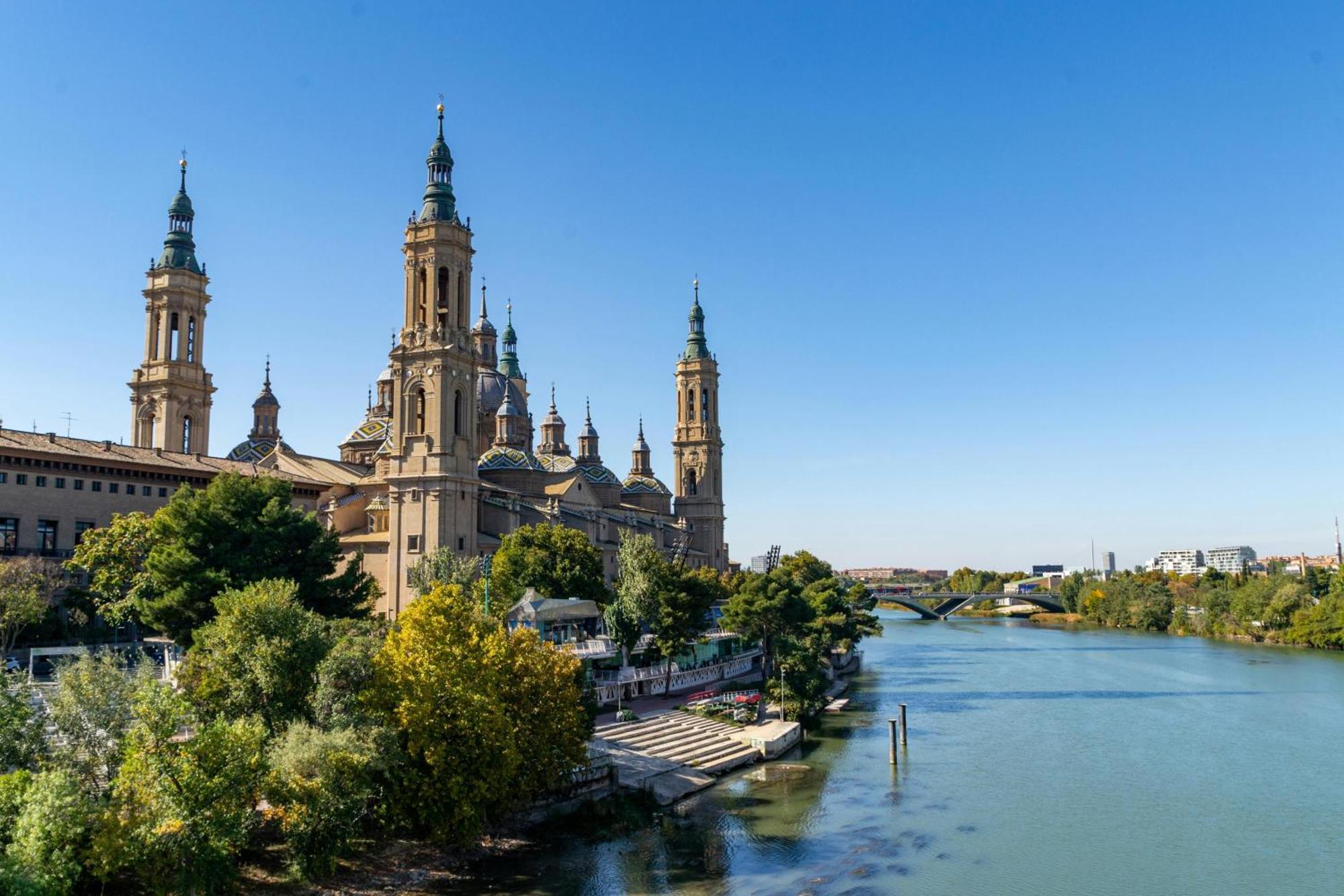 A Orillas Del Pilar Con Parking Saragozza Esterno foto